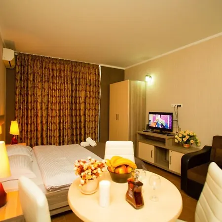 Royal Apartments Orbi Batumi Exterior photo
